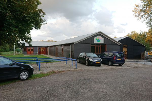 buiten-204A53863-1BEB-D857-D871-E424FE5FEF89.jpg